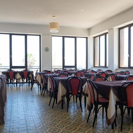 Hotel Re Leone Rimini Exterior photo